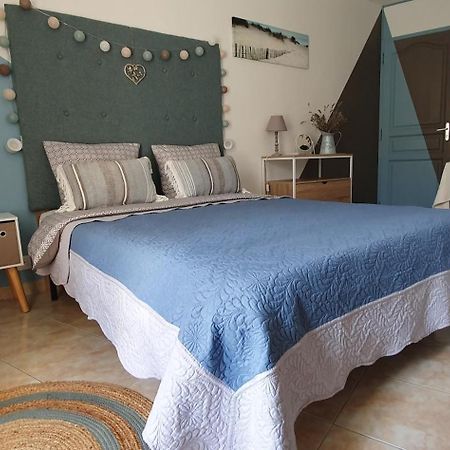 Chambre D'Hotes "La Petite Dormeuse" Comps  ภายนอก รูปภาพ